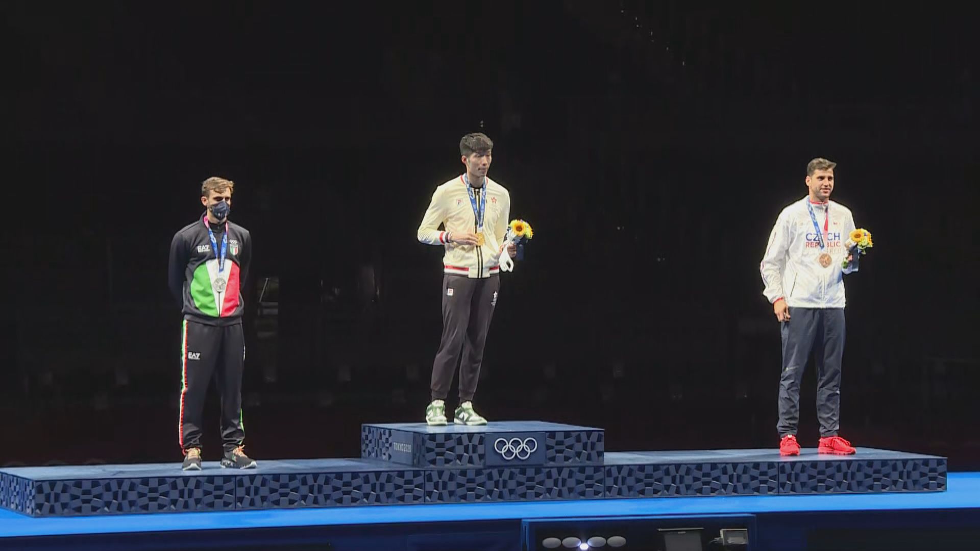 張家朗奧運花劍奪冠　籲港人不要太易放棄