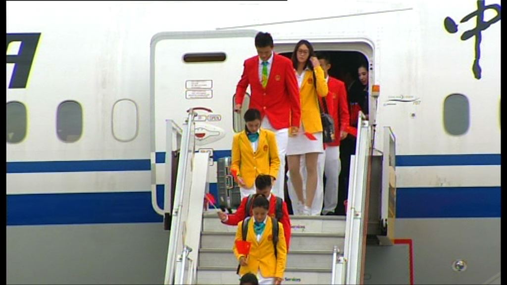 國家隊運動員抵港　明會示範表演及落區探訪