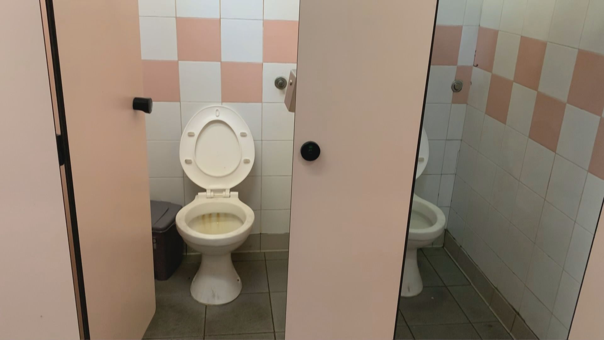 申訴專員批評食環署未有分析公廁潔淨外判商失責事項