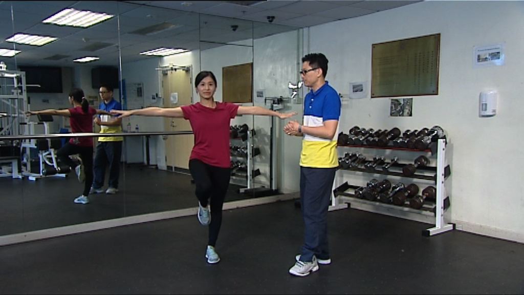 【杏林在線—健康1分鐘】單腳站立提升平衡力