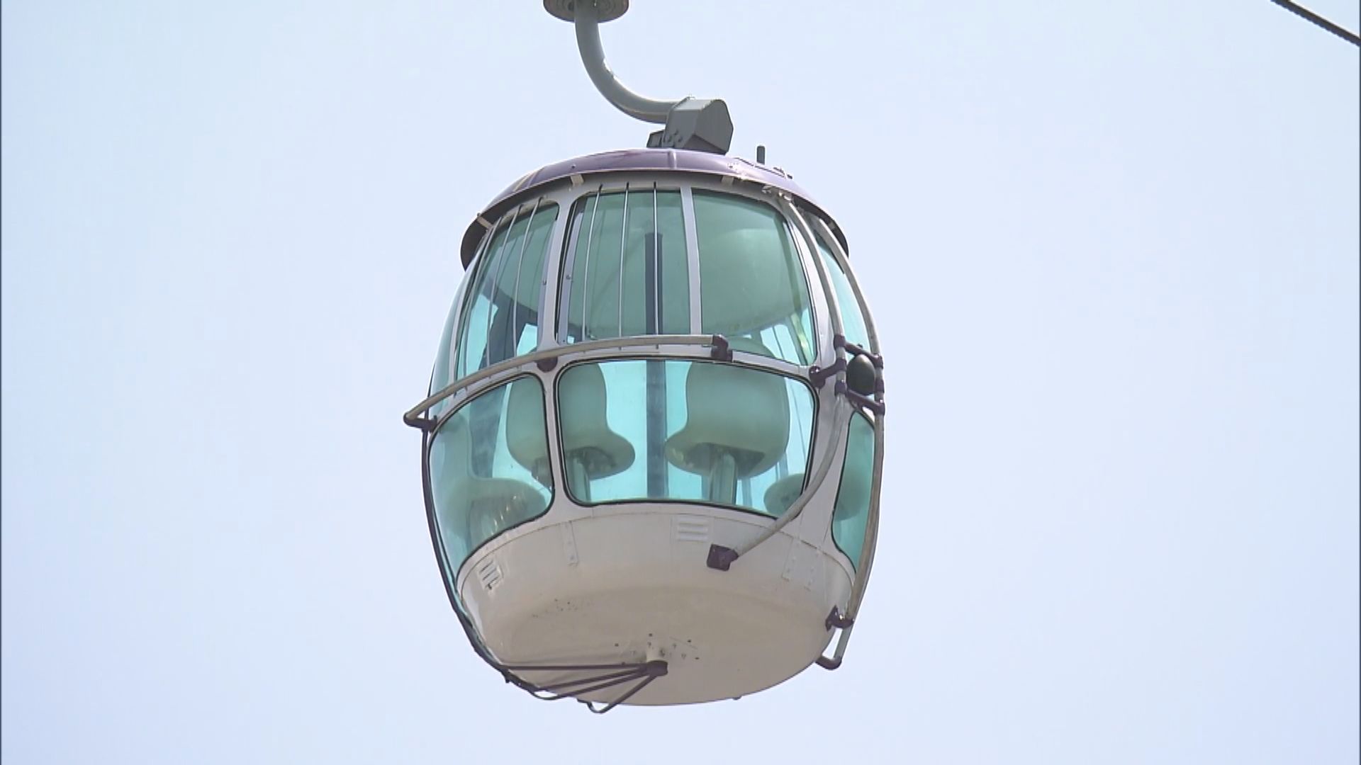 海洋公園纜車緊急檢查高峰樂園停開逾6小時　遊客不滿影響行程