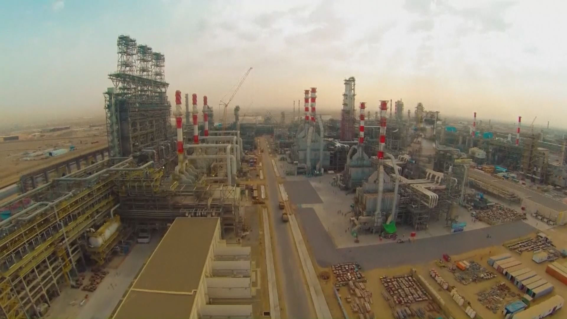 OPEC+決定9月每日增產10萬桶