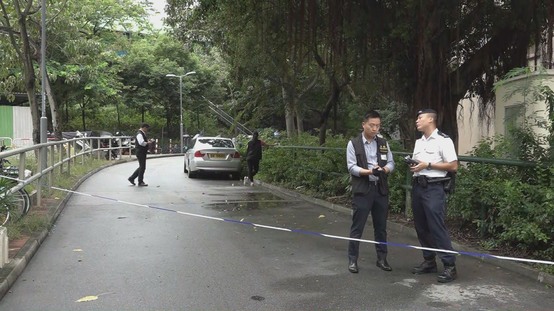 林錦公路警員開槍阻截疑犯私家車離開