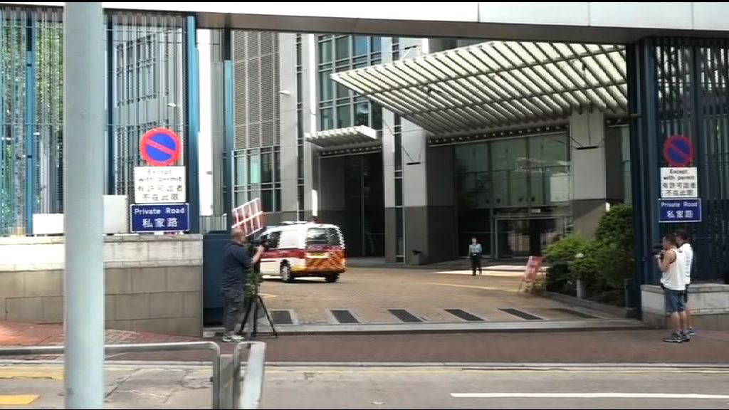 荃灣警員佩槍意外走火無人傷