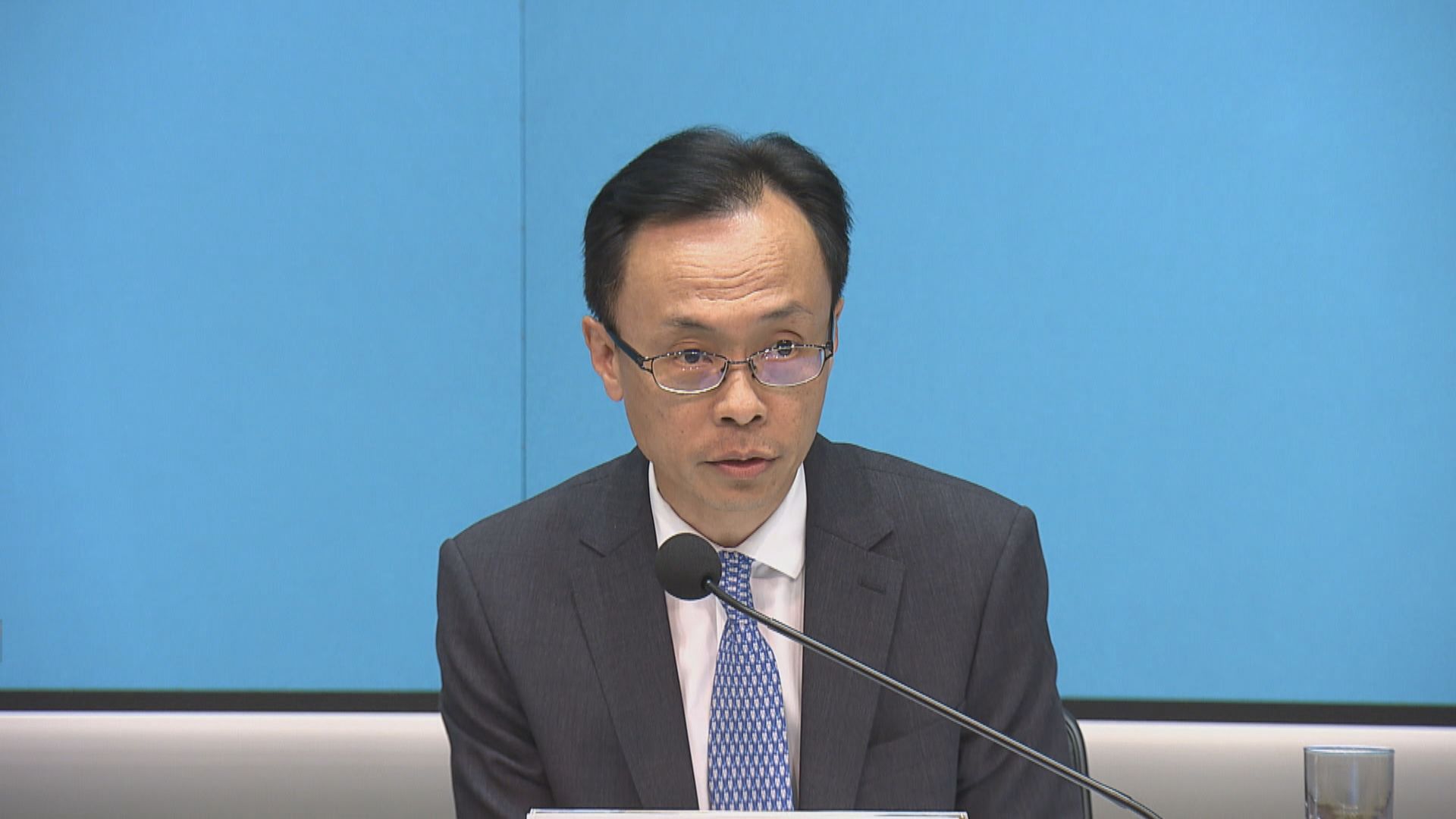 聶德權：選舉主任按現行法例決定參選資格