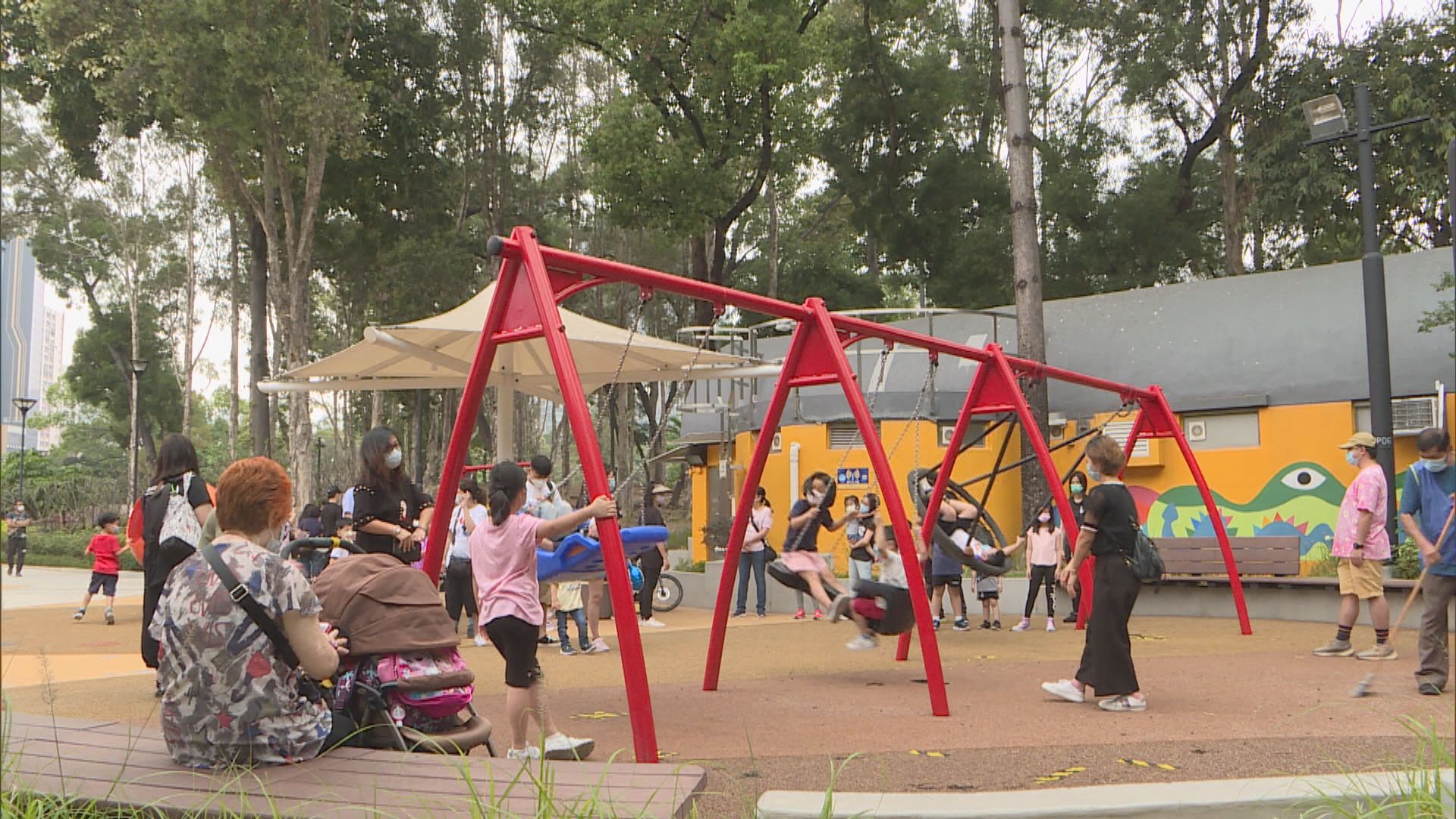 強制舉報虐兒法例交予下屆立法會審議