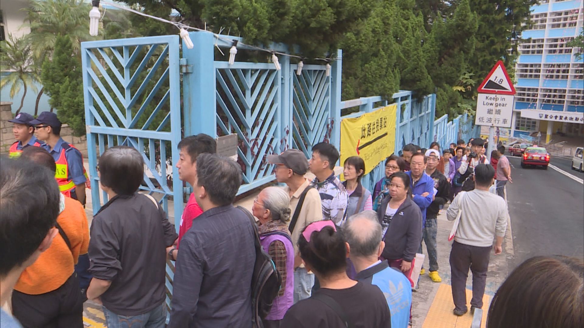 政府擬投票設關愛隊　正研究境外投票安排