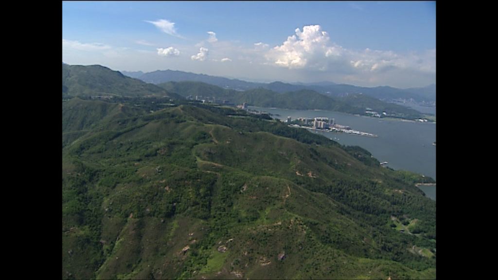 【施政報告】籲思考以郊野公園土地建屋