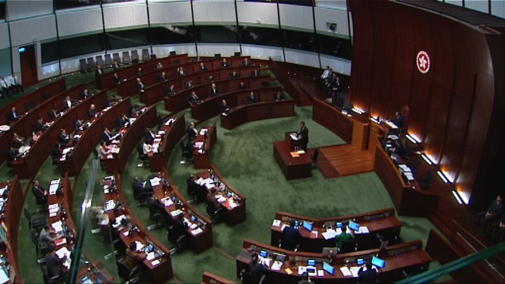 【施政報告】梁振英重點交代退休保障