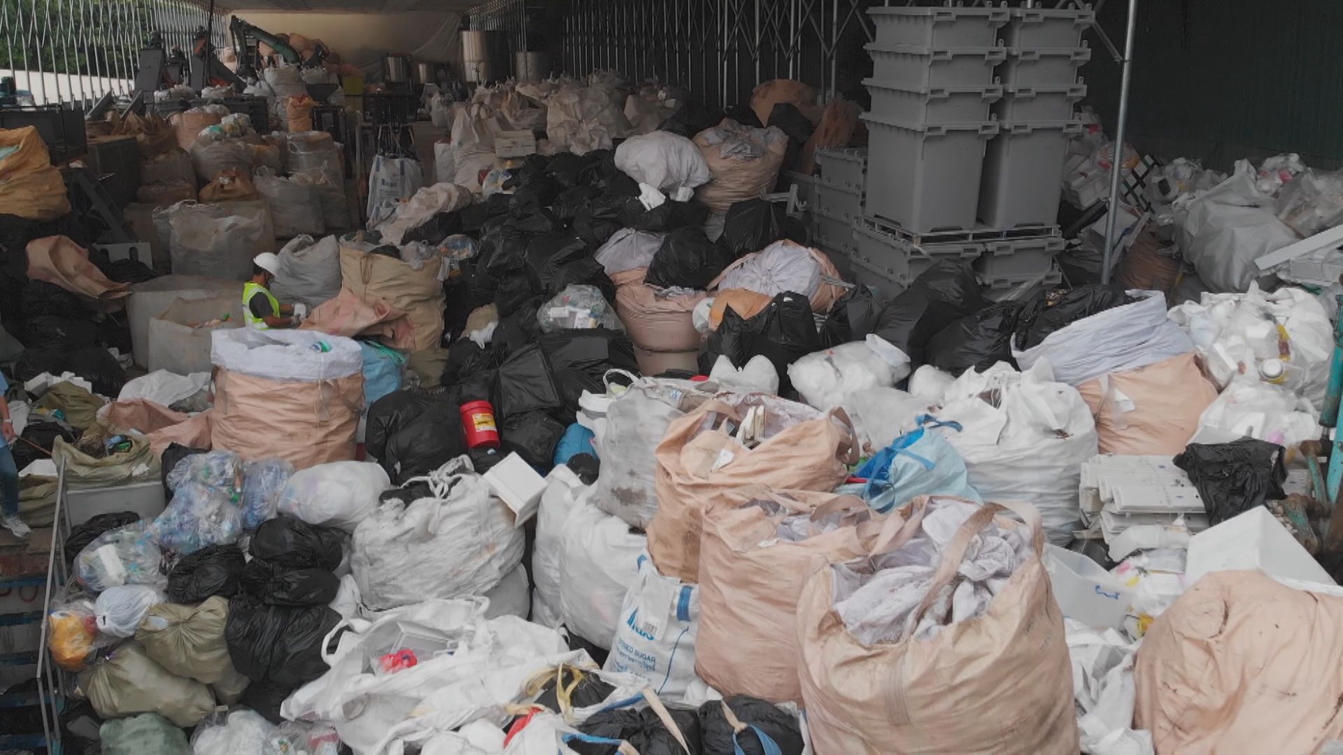 【經緯線】即棄共業（二）