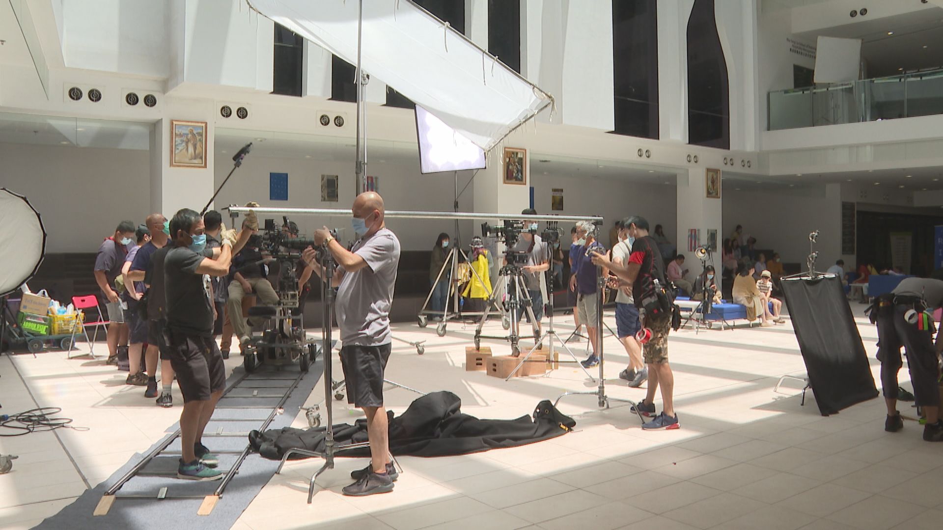 【經緯線本周提要】電影製作幾近停擺　基層從業員手停口停