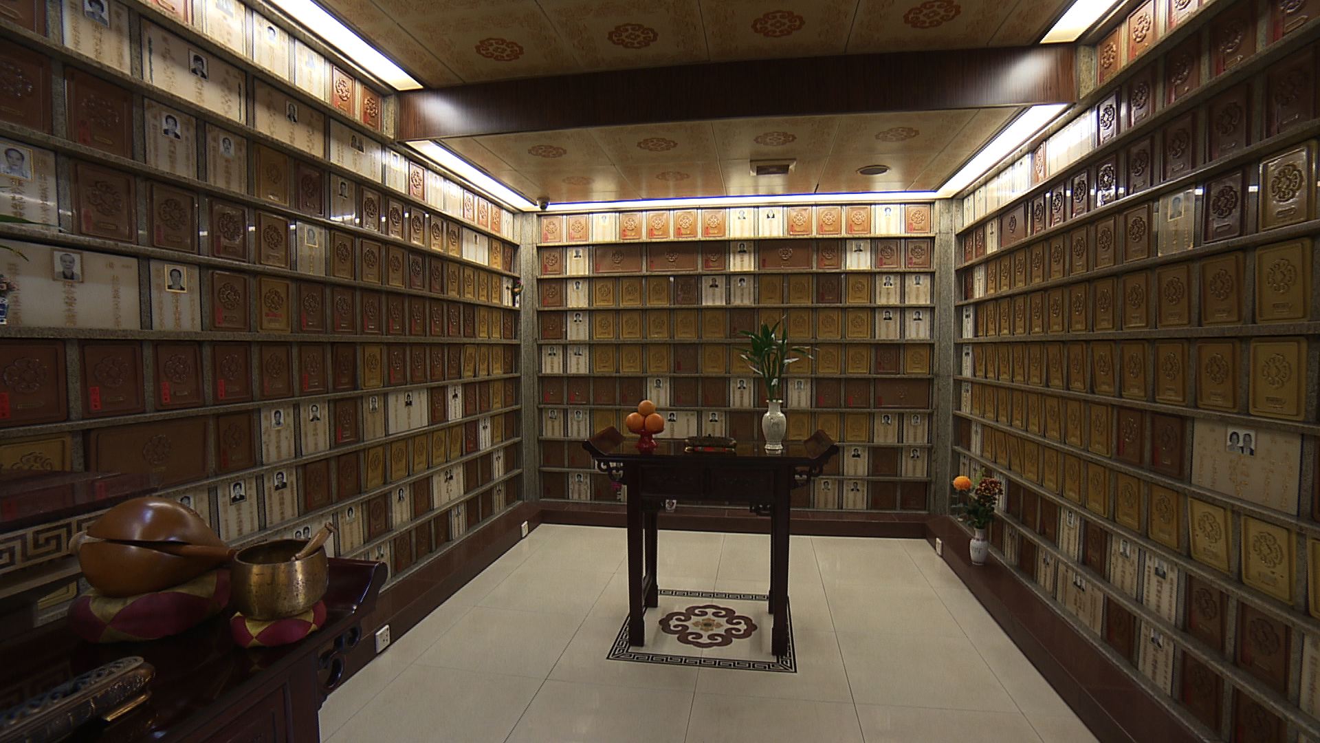 【經緯線本周提要】龕場發牌料逾年　骨灰長積長生店