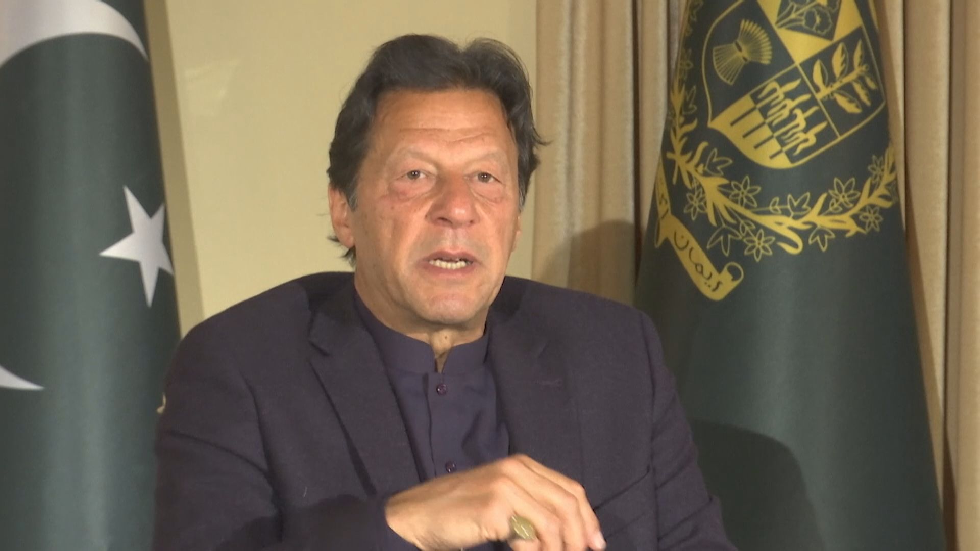 巴基斯坦總理接種新冠疫苗後確診