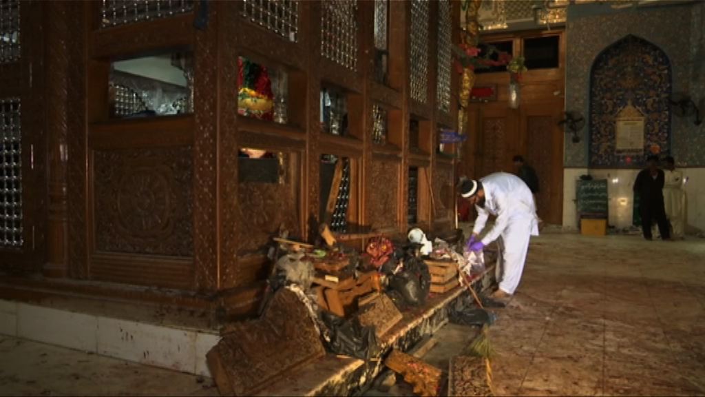 巴基斯坦南部遭炸彈襲擊逾百死傷