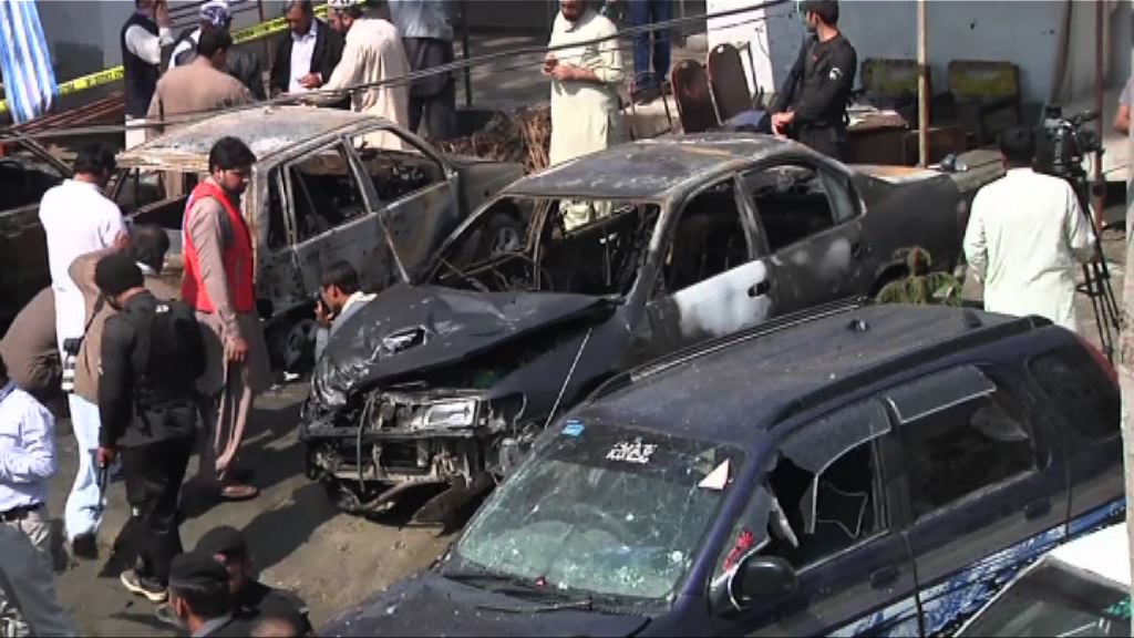 巴基斯坦法院遇襲數十人死傷