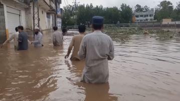 巴基斯坦和印控克什米爾地區暴雨造成超過300人死亡 