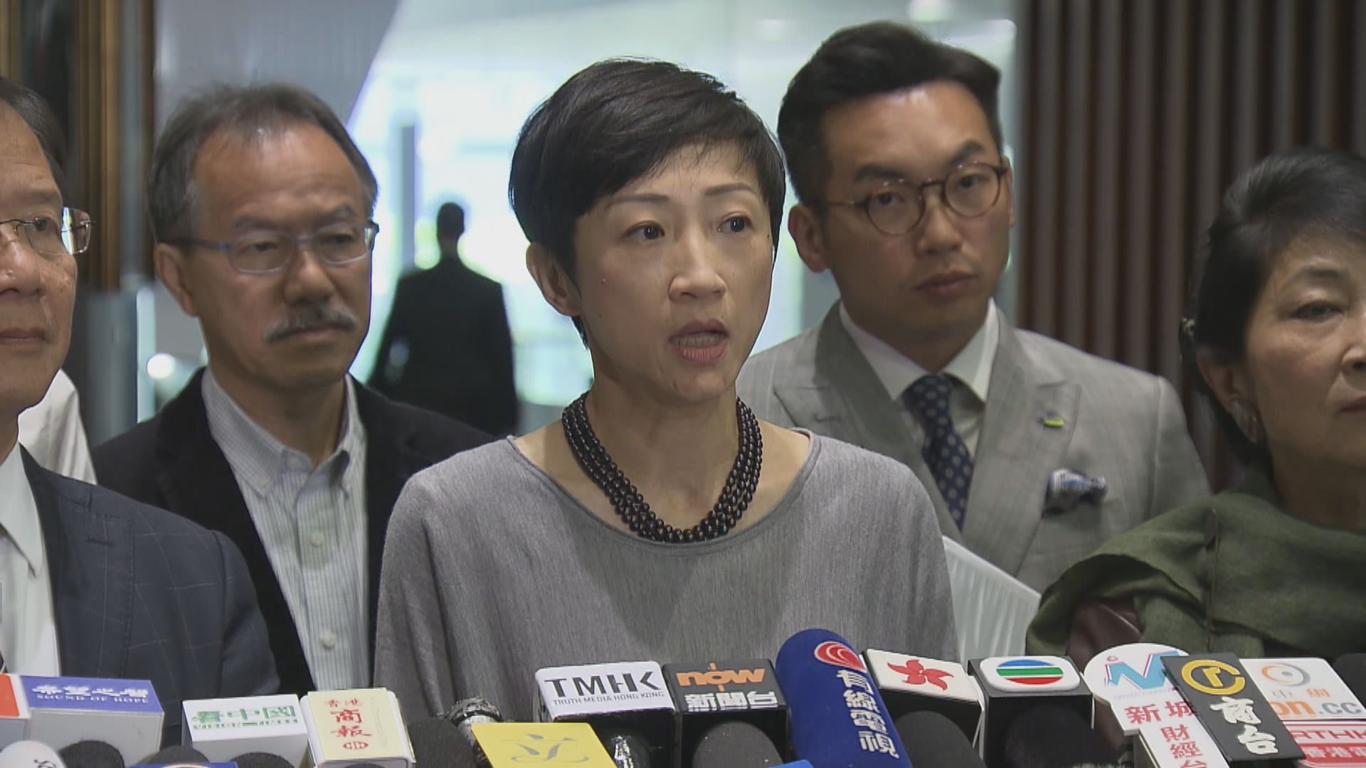 陳淑莊：國際專家組「跳船」影響香港國際聲譽