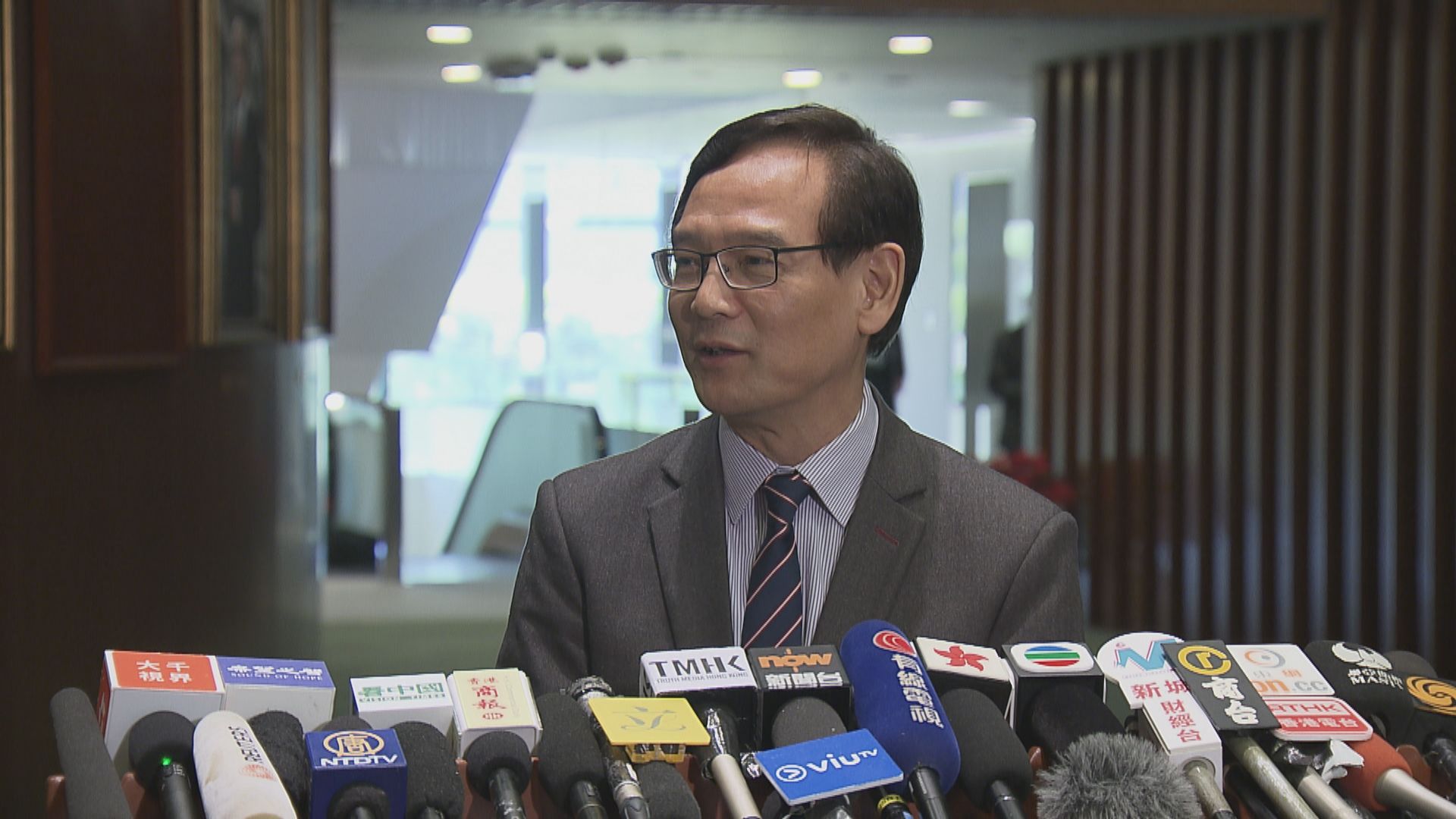 謝偉銓：國際專家組工作只是告一段落　不算請辭