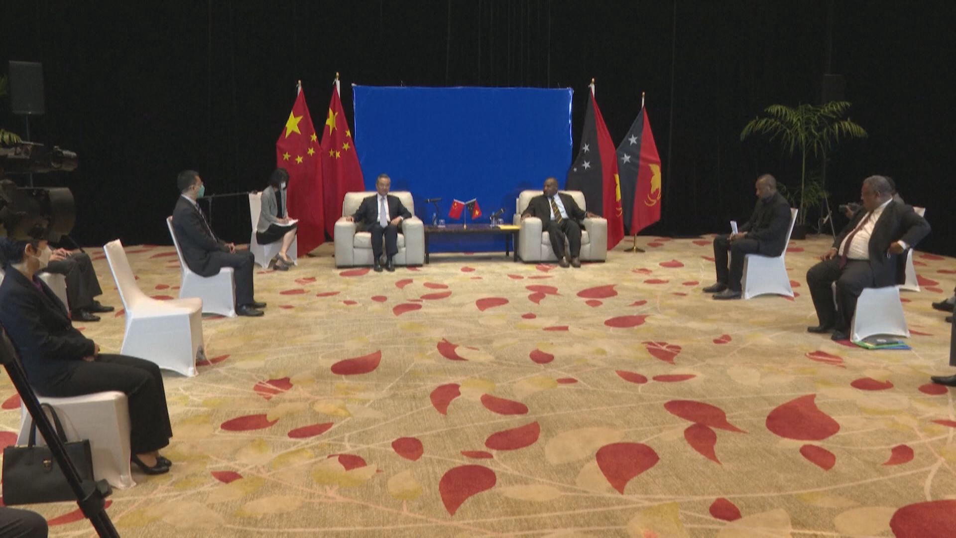 外長王毅轉到東帝汶訪問