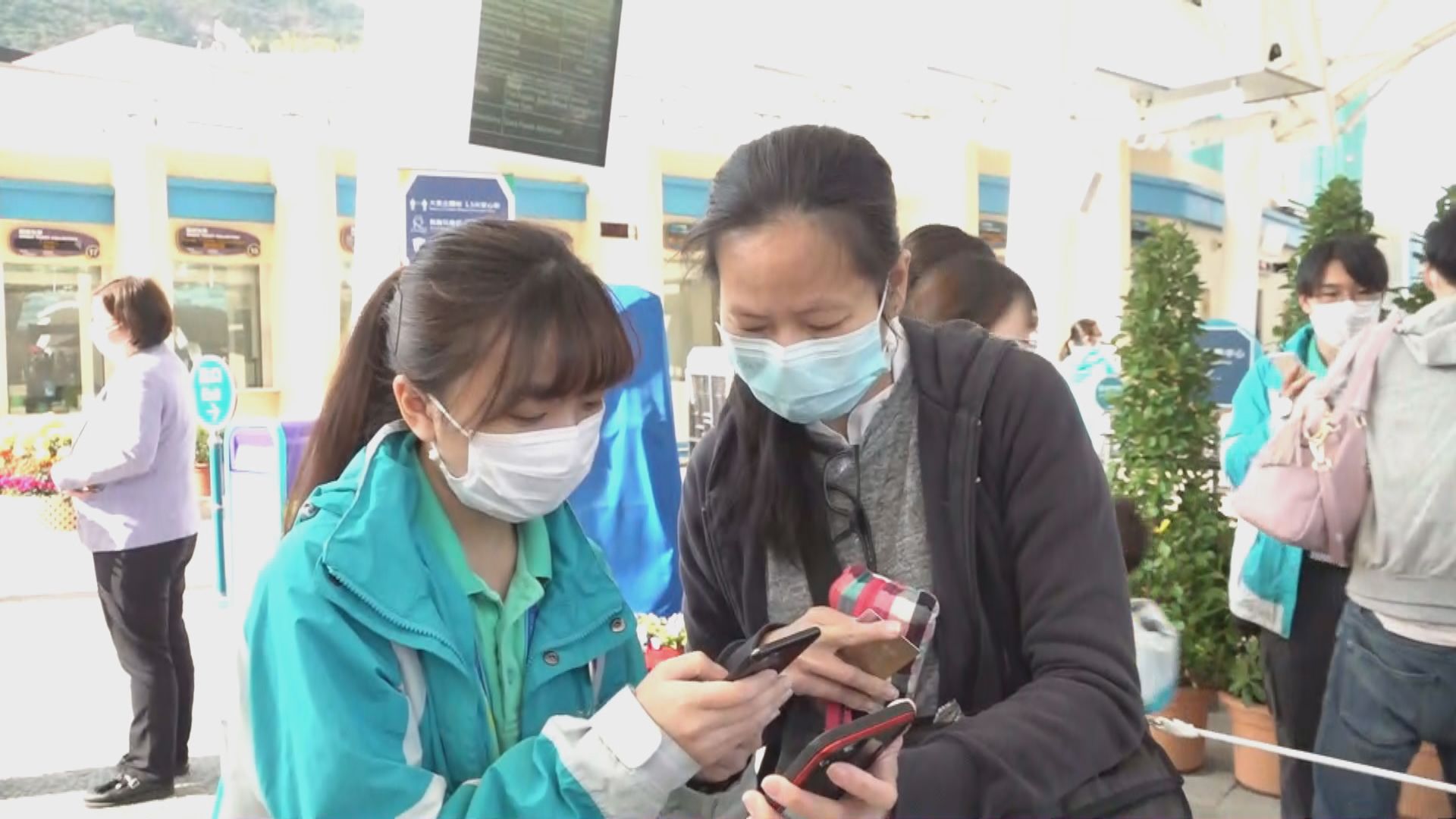 海洋公園首天重開　未預約訪客需用安心出行或登記資料