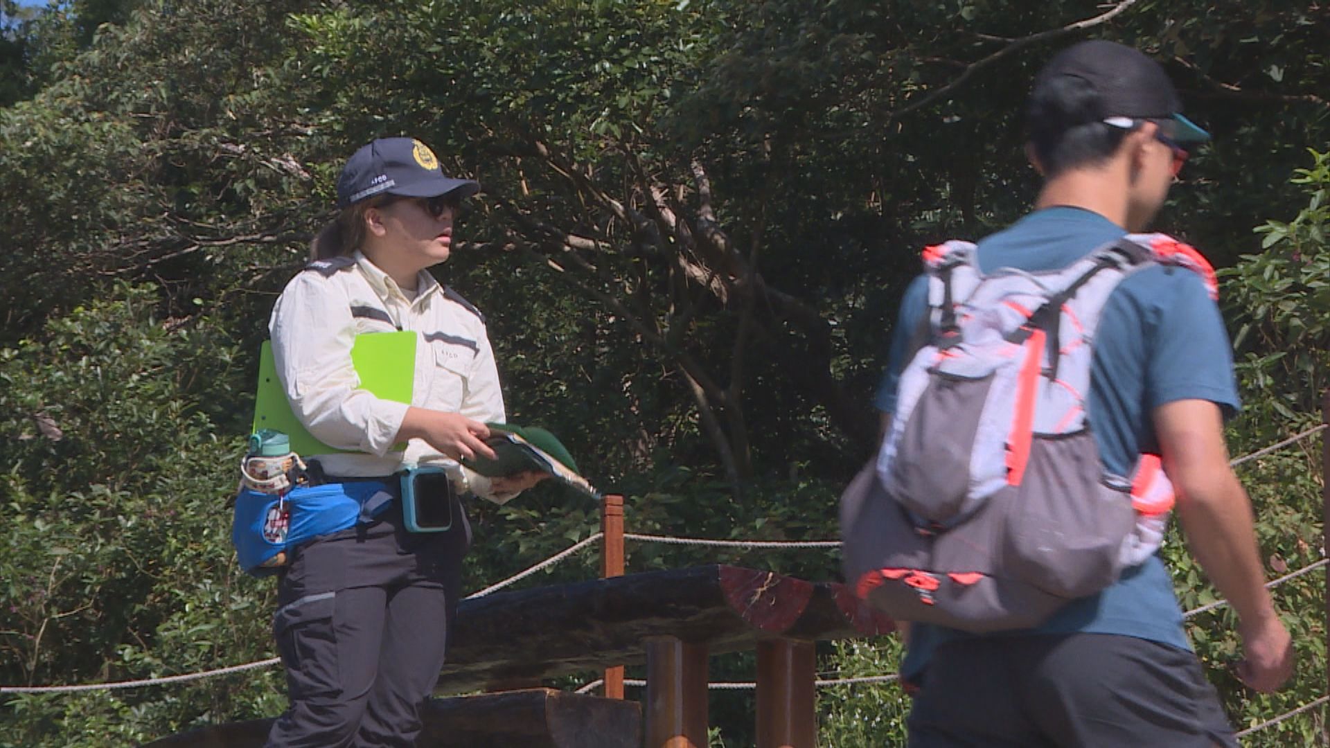 漁護署加派人員巡大東山　4人涉違規露營生火等