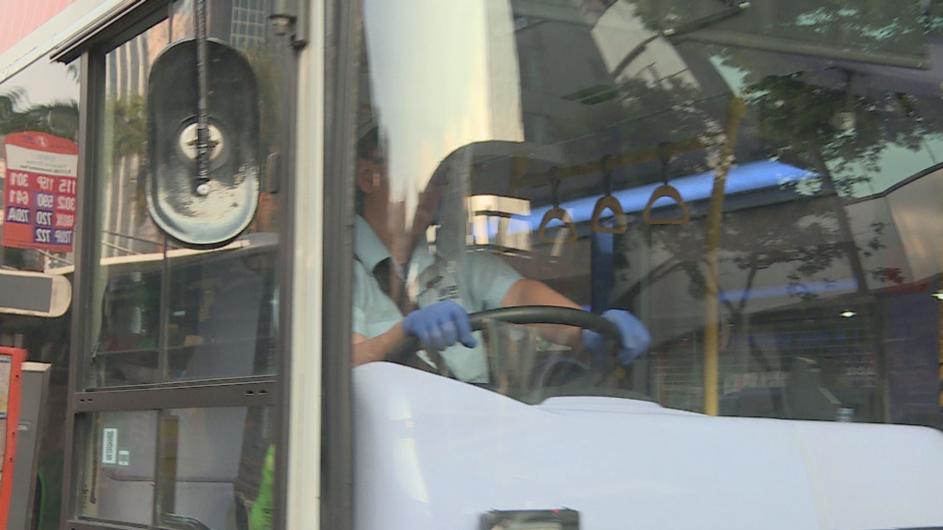 新巴職工會指司機上班多自備士巴拿調校倒後鏡