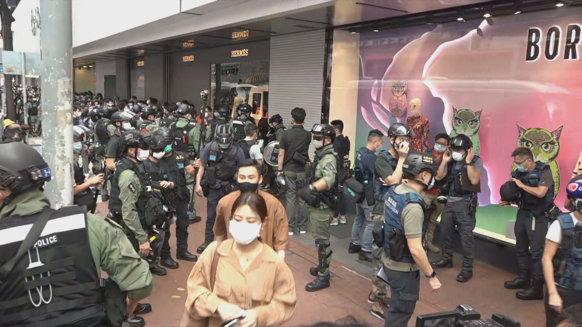 警方銅鑼灣拘逾60人　涉非法集結