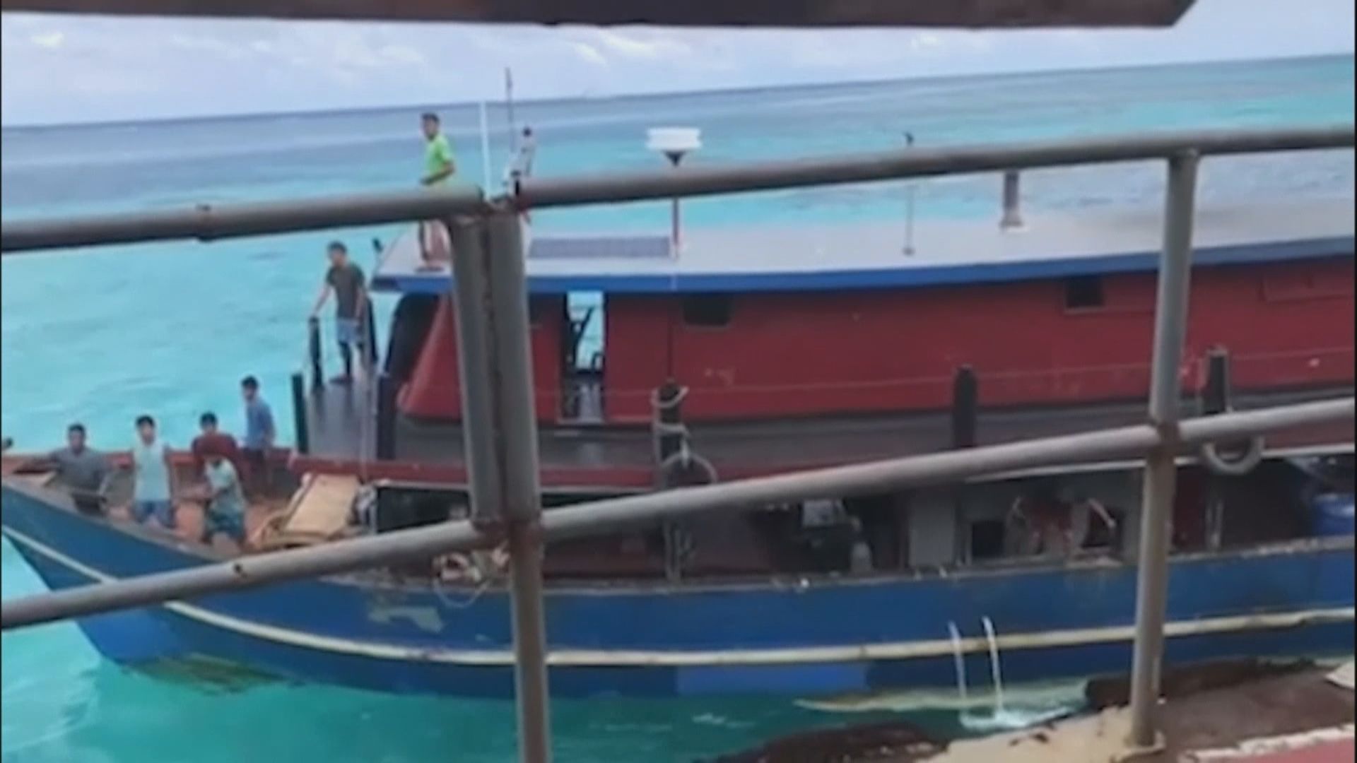 菲防長：從未承諾拖走仁愛礁破舊軍艦