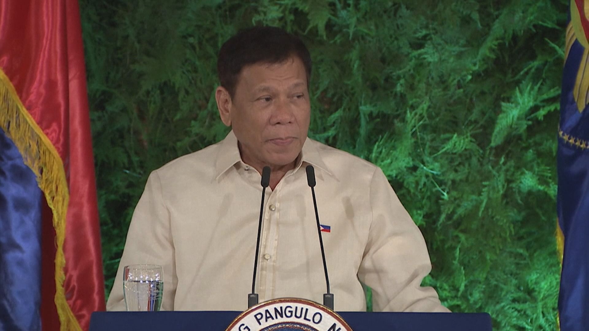 菲總統杜特爾特改變主意報名角逐參議員