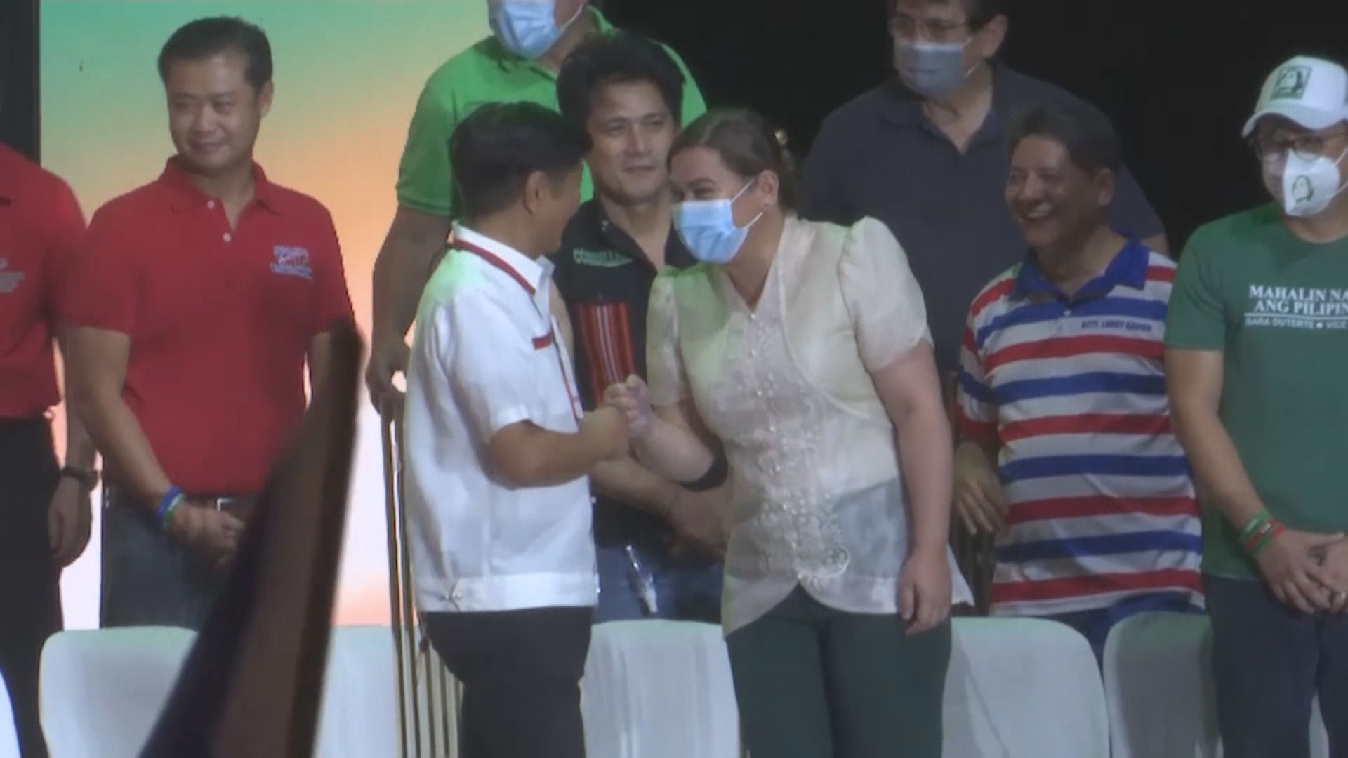 小馬可斯開始著手籌組內閣