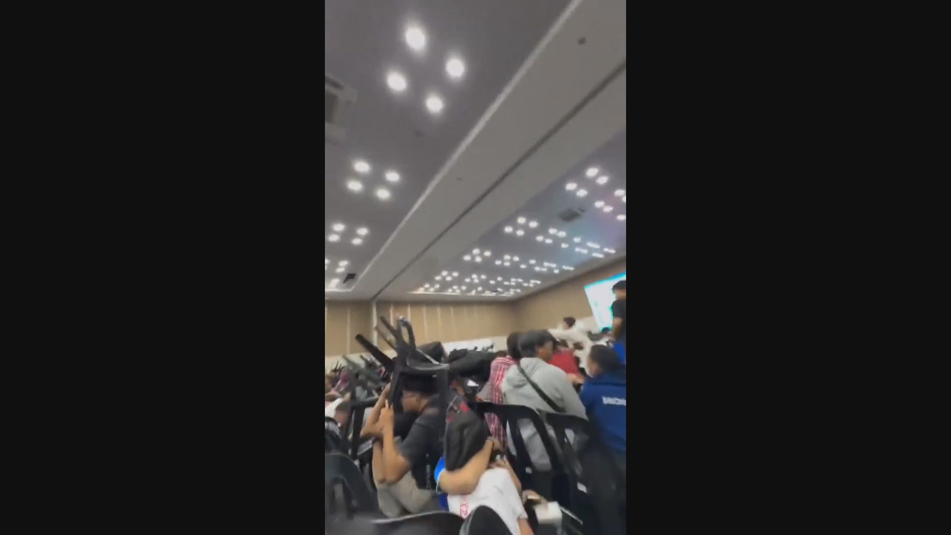 菲律賓棉蘭老島附近7.4級地震　小馬可斯稱正評估潛在破壞