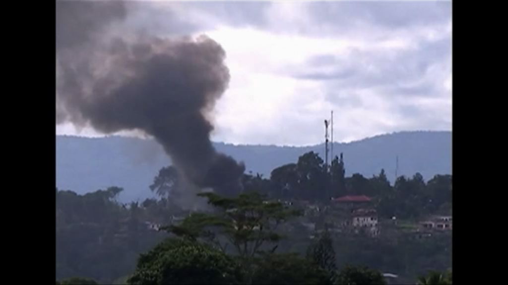 菲軍稱已重創馬拉維市武裝分子