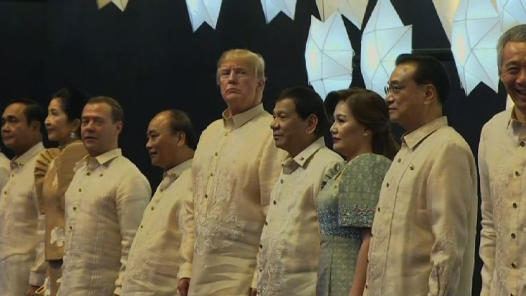 特朗普抵達亞洲訪問尾站菲律賓