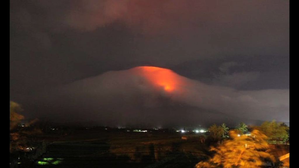 菲律賓馬榮火山或大爆發　逾萬人疏散
