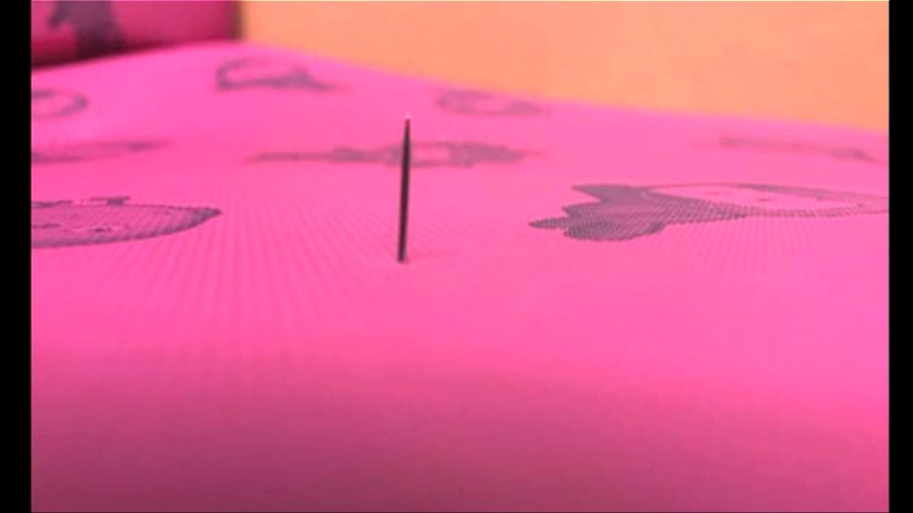 警拘一男涉三宗九巴座位藏針案