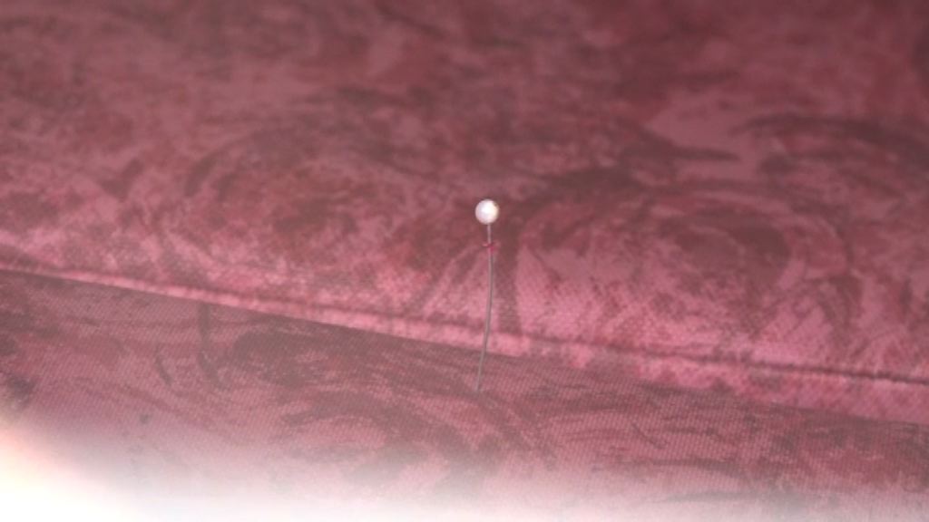 九巴車廂下層座位發現有針無人傷