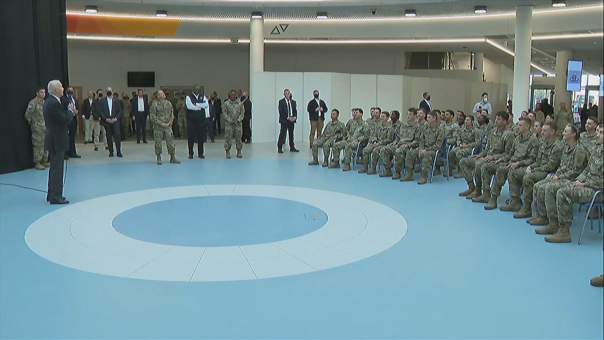 拜登抵達波蘭了解人道救援情況