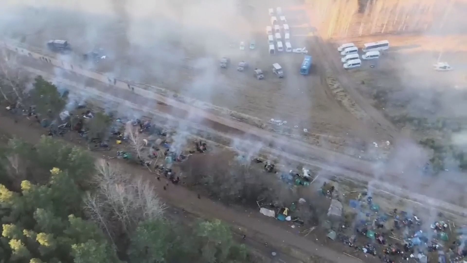 大批難民繼續聚集白俄接壤波蘭邊境