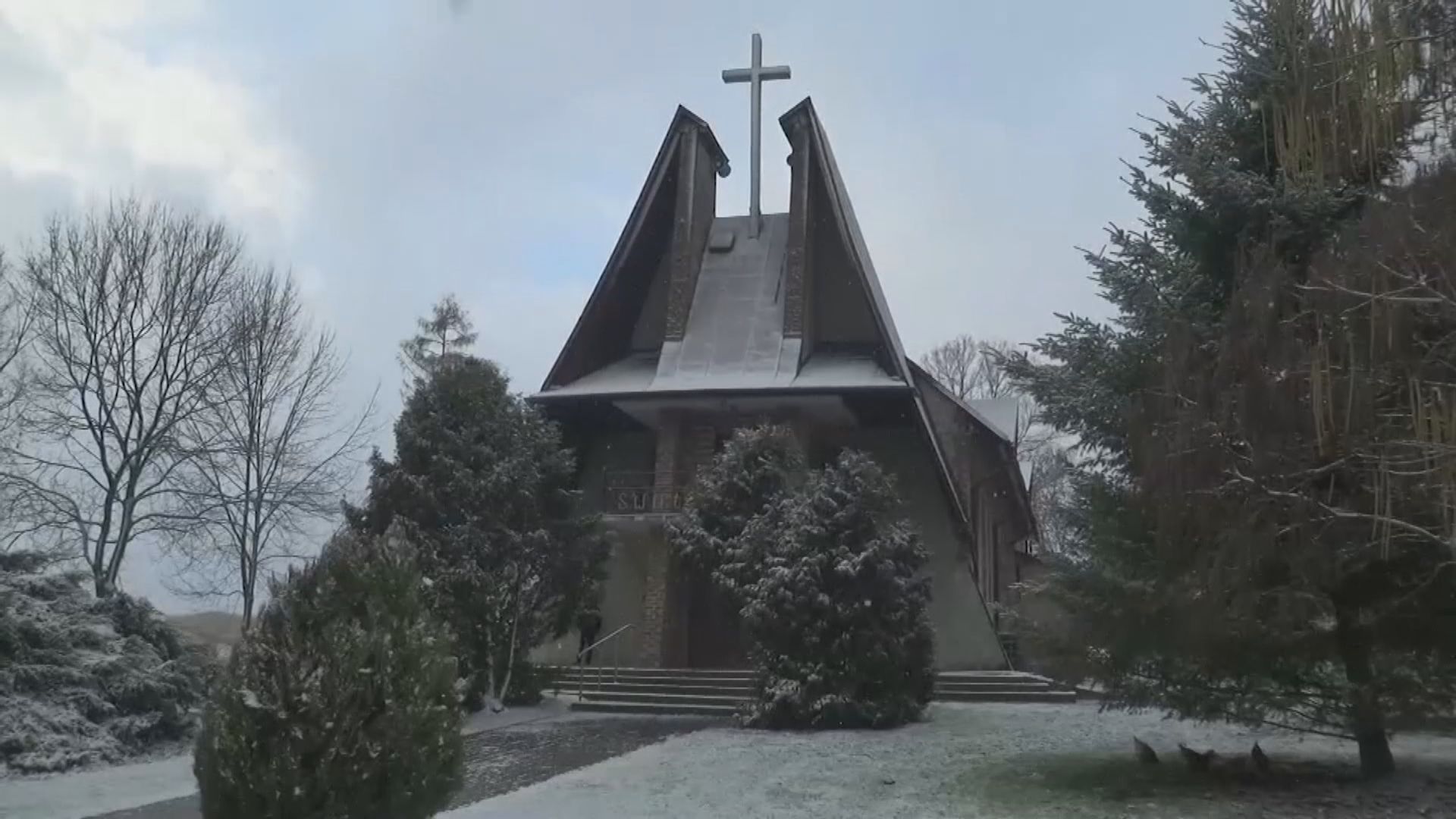 波蘭村莊遭導彈擊中死者周六舉殯