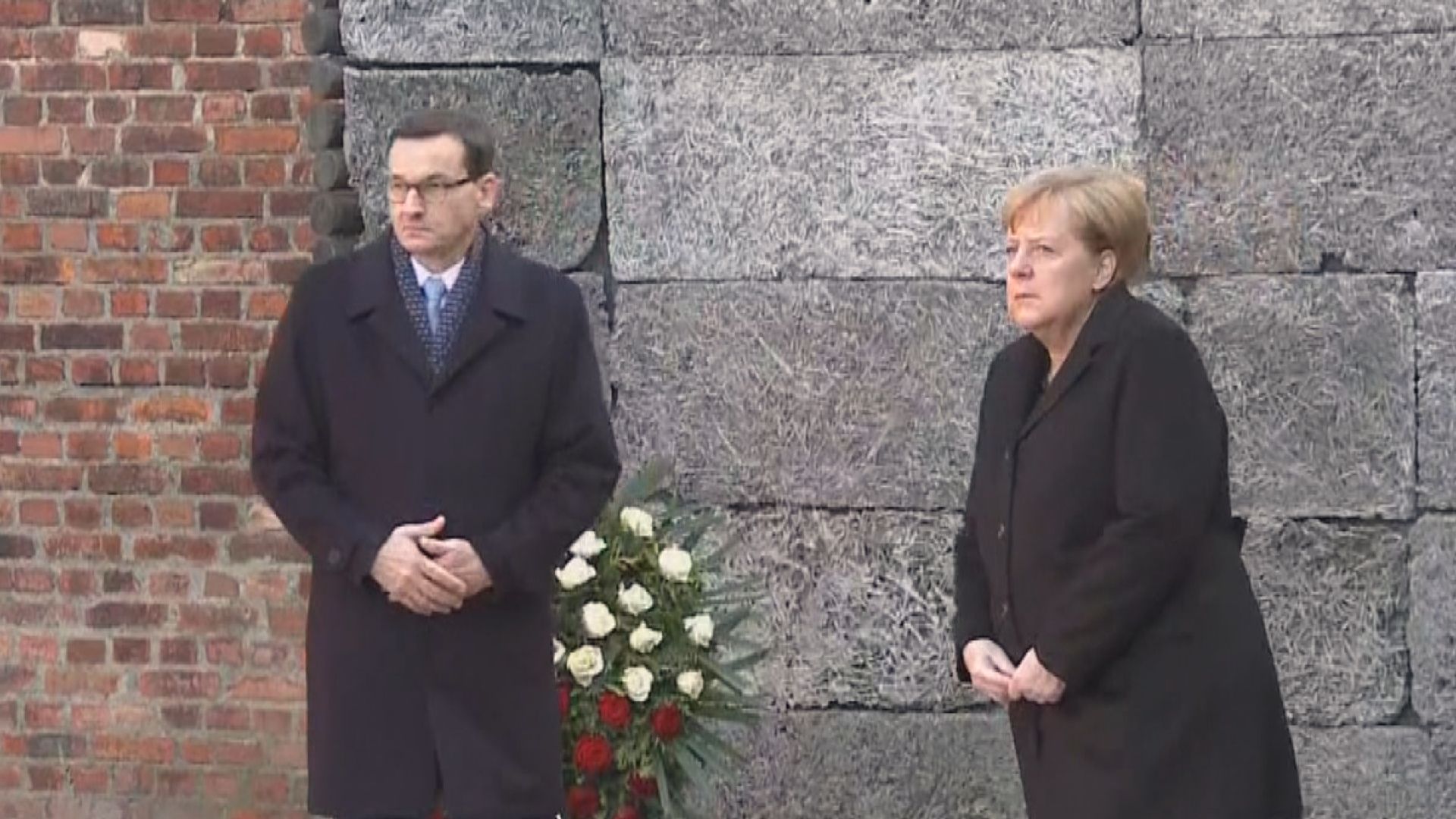 默克爾首次以德國總理身分探訪集中營