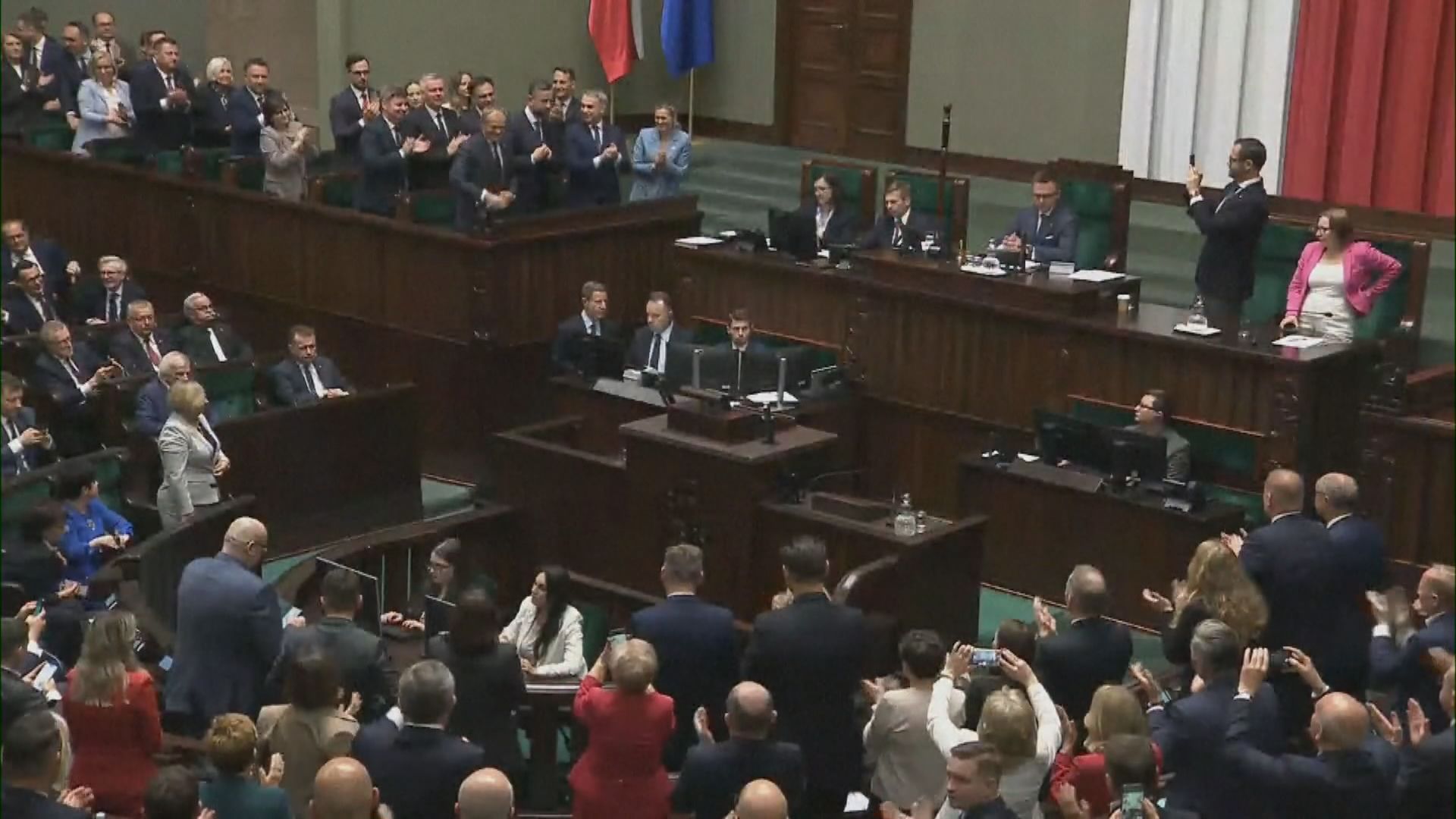 波蘭總理圖斯克通過國會信任投票　冀重振總統選舉敗選受挫威信