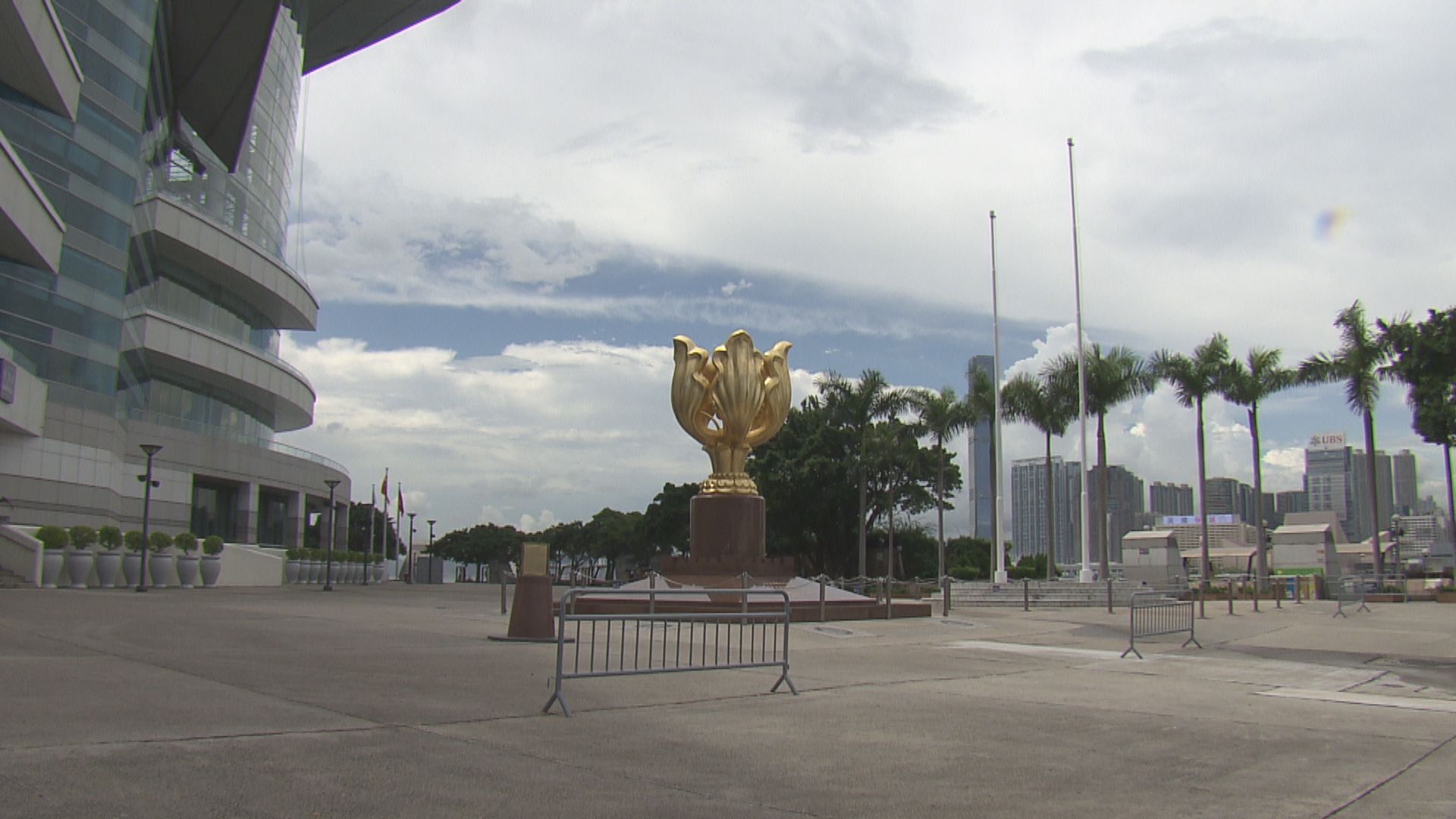 消息：警方國慶前夕及當天動員逾八千警力