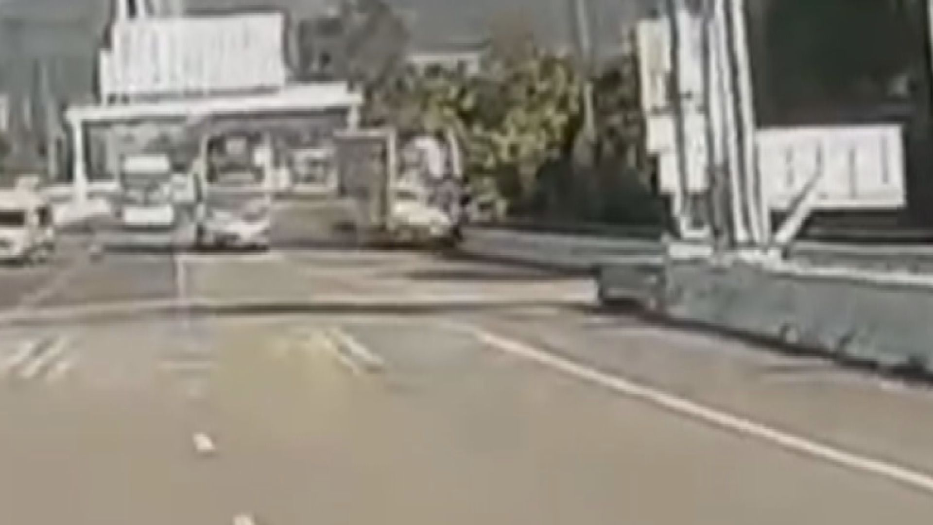 港深西部公路車禍　周一鳴：墮橋警員仍危殆但開始甦醒