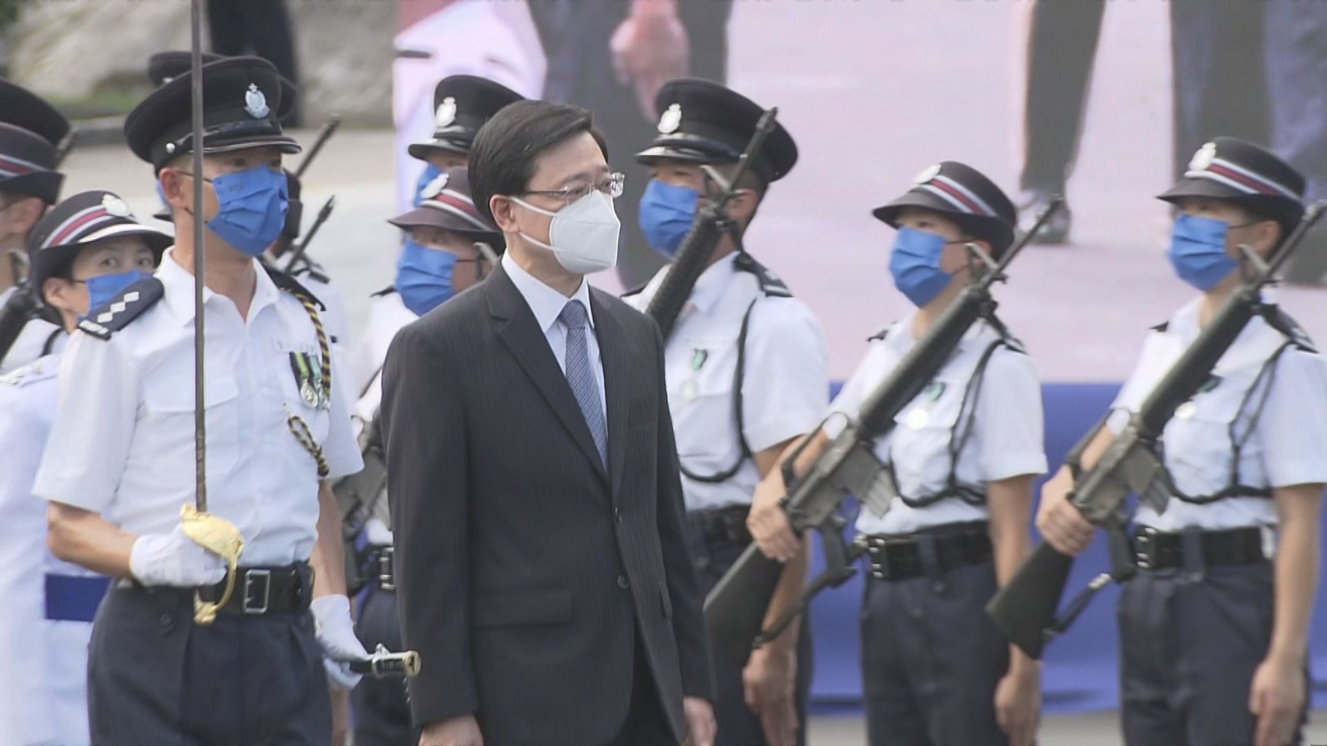 李家超出席警察學院結業會操檢閱畢業學員