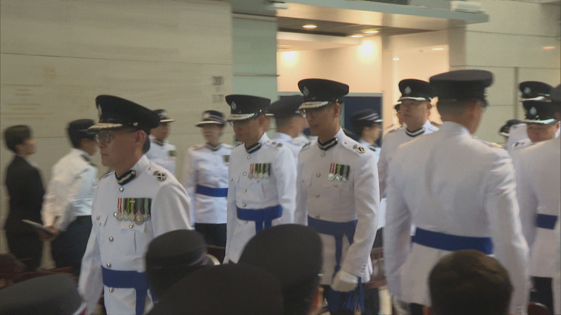 警隊舉行紀念日向殉職警員致敬