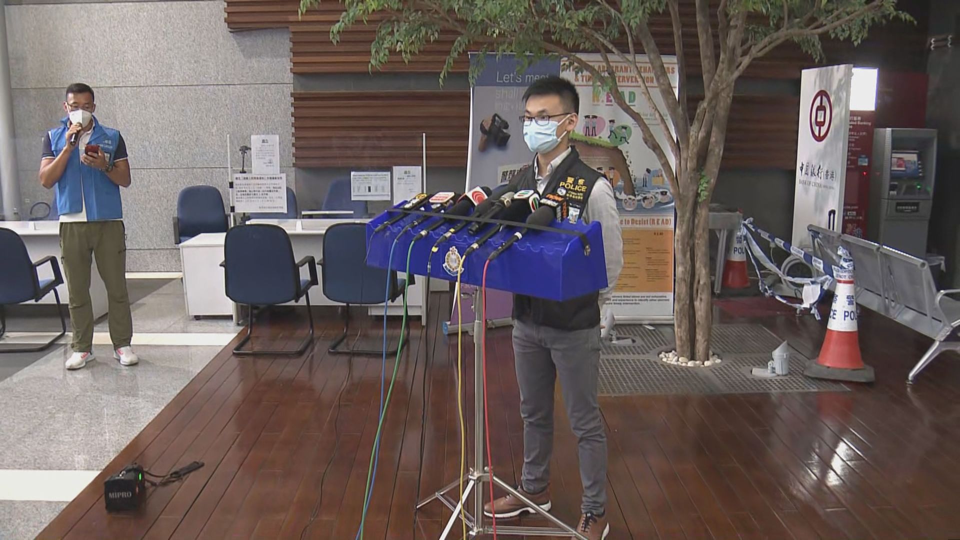 3男子被禁錮威脅交出戶口資料　警拘4人涉串謀詐騙