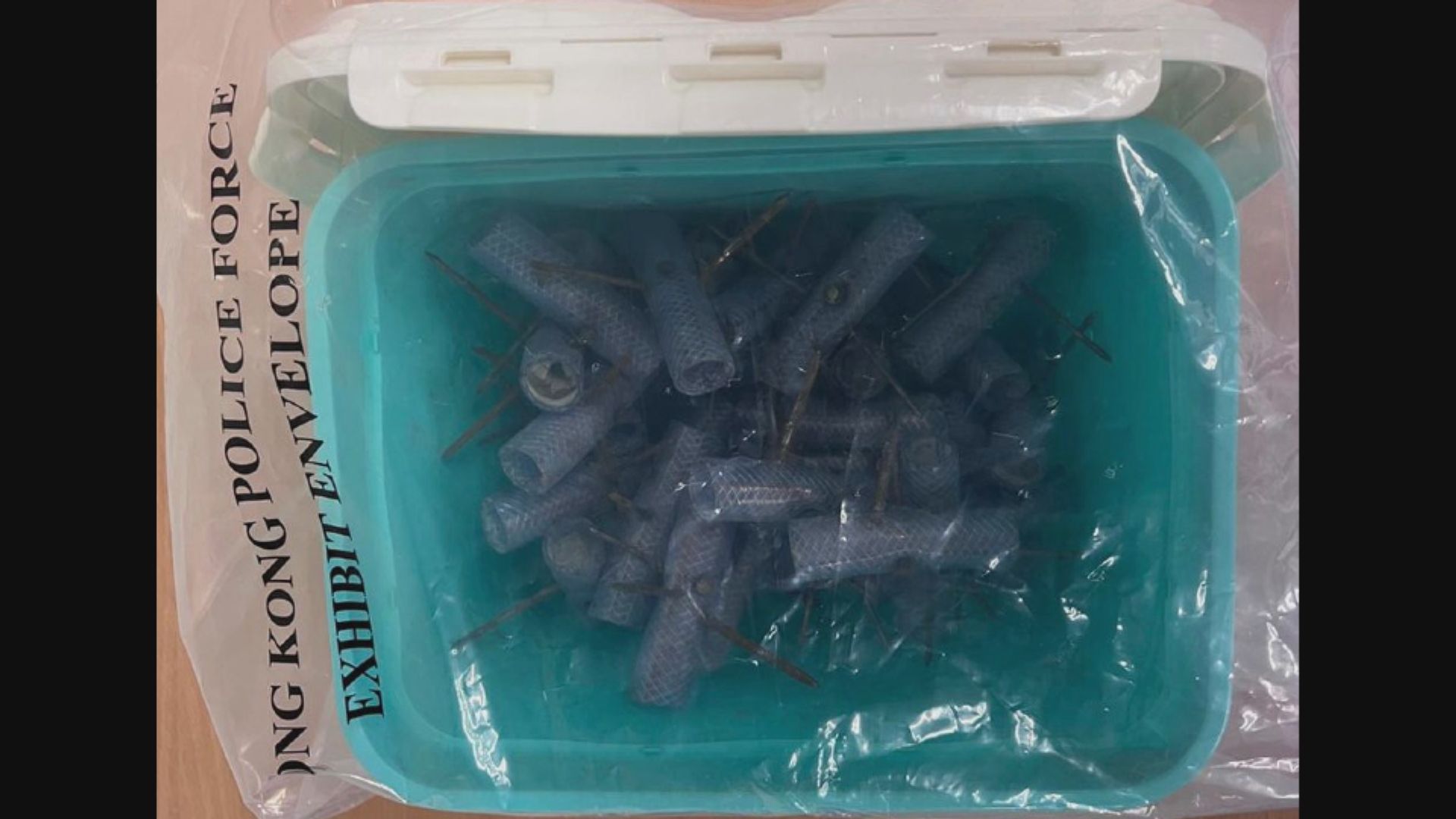 警方紅磡一單位檢懷疑可製炸藥物品　一名男子被捕