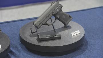 警方購入兩款國產半自動手槍 最快本月25日起執勤配備