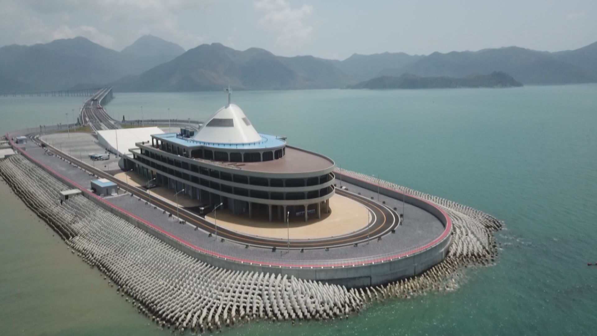 警方接獲內地通報一名港人涉嫌走私被拘留