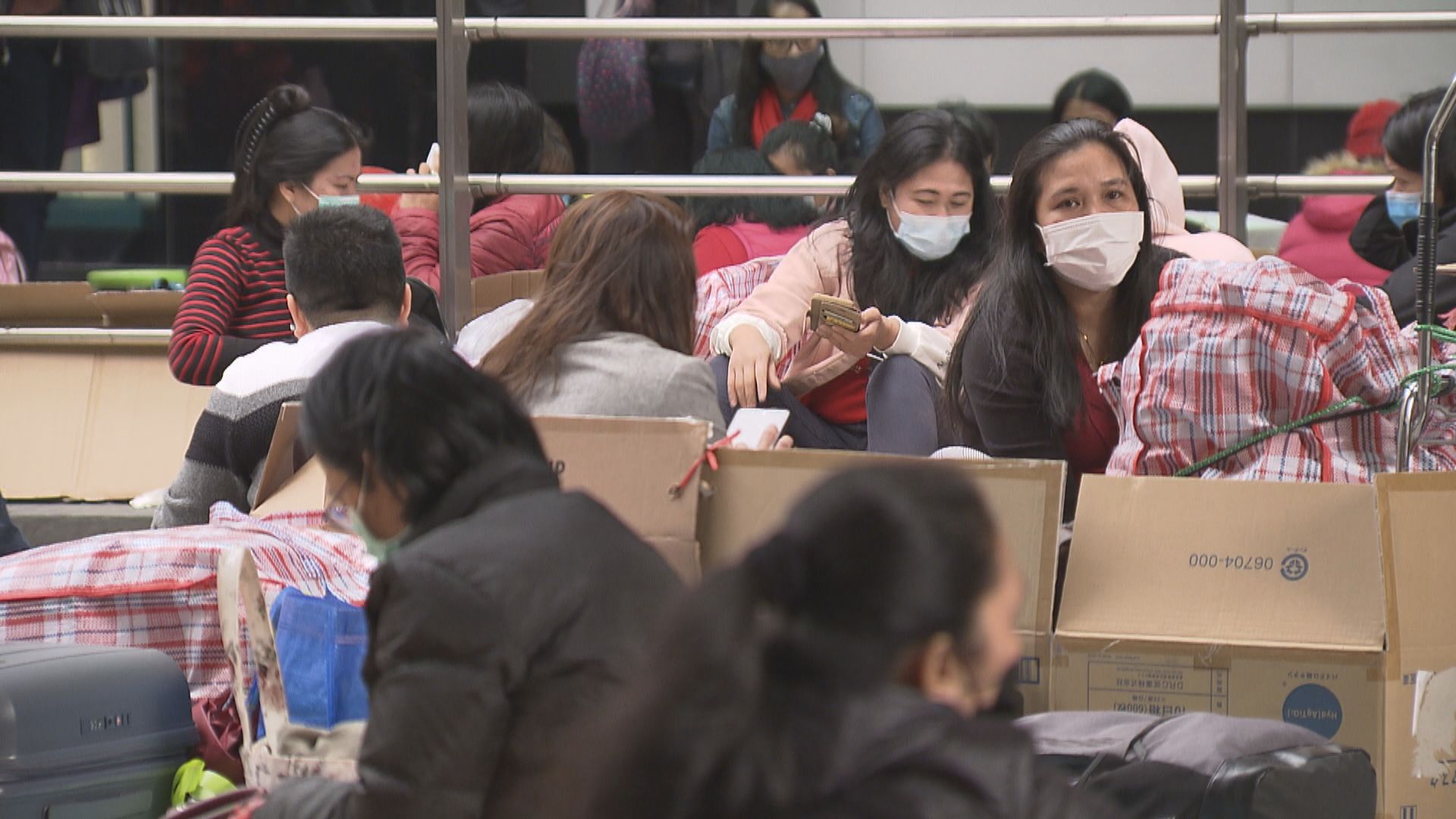 警方拘四人涉以過高利率放貸予外傭